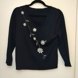 Small-medium beaded black sweater